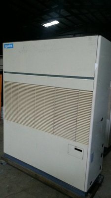 (大台北)中古日立10RT水冷箱型機3φ220V(編號:HI1120406)~冷氣空調拆除回收買賣出租~