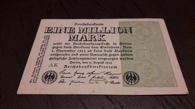 德國 1923年 100萬馬克紙鈔實物如圖