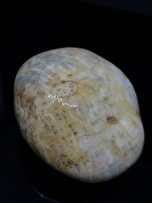 [礦鈺居]~花東玉石~(年糕質珊瑚化玉)~152公克