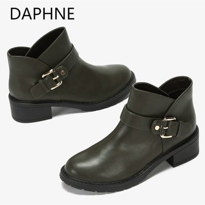 Daphne/達芙妮專櫃正品女靴 時尚低跟短筒復古皮帶扣馬丁靴 全新清倉 挑戰最低價 任選3件免運費