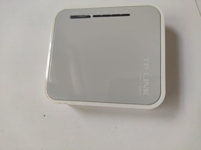 TP-LINK 可攜式3G/3.75G無線N路由器 ( TL-MR3020) 台中可自取