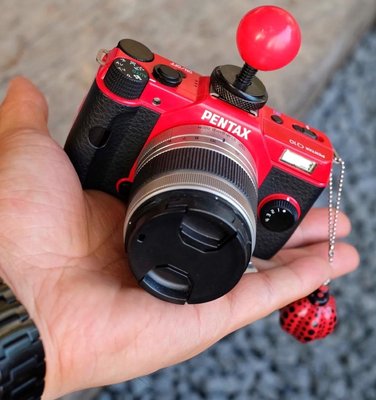 Pentax q10最小微單相機 付02鏡頭 絕版好貨