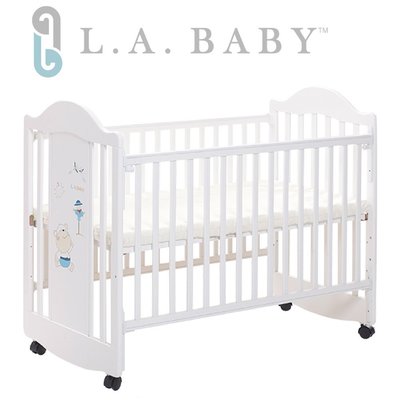 ☘ 板橋統一婦幼百貨 L.A.Baby 達拉斯搖擺嬰兒中床、幼兒中床、嬰兒床