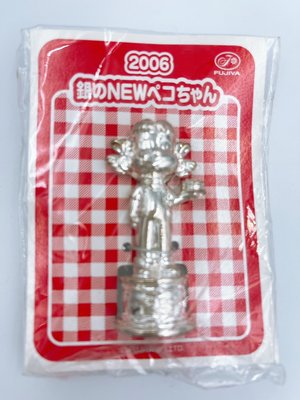 【薰衣草舖子】日本進口 PEKO 不二家 牛奶妹 2006年 銀色人形公仔