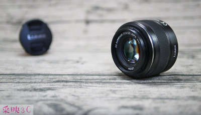 Panasonic Leica DG 25mm F1.4 大光圈定焦鏡