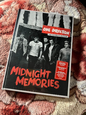 One Direction Midnight Memorie4021