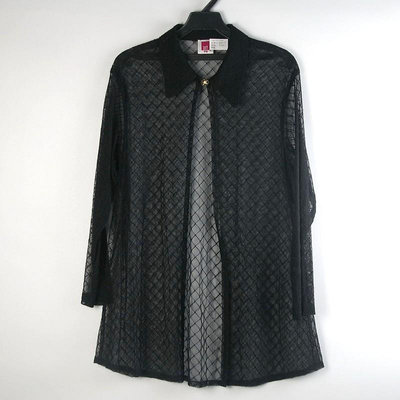 200406品牌ILEY(伊蕾服飾)黑色格紋半透明長版罩衫