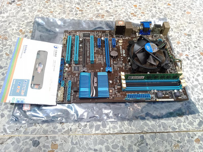 二手主機板華碩ASUS P8Z68-V LX  i5-2500 LGA1155