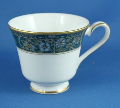 [美]英國百年名瓷ROYAL DOULTON骨瓷茶杯/咖啡杯二用杯組..CARLYLE 單杯