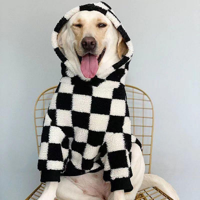 廠家出貨狗狗衣服棋盤格子中大型犬寵物金毛哈士奇冬季保暖衛衣加厚羊羔絨
