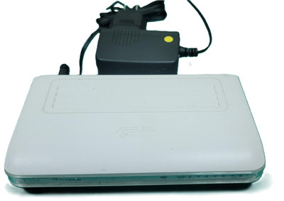 【攸仕得儀器】ASUS 華碩 GX1008B 8-Port Desktop Switch 8埠高速乙太網路交換器