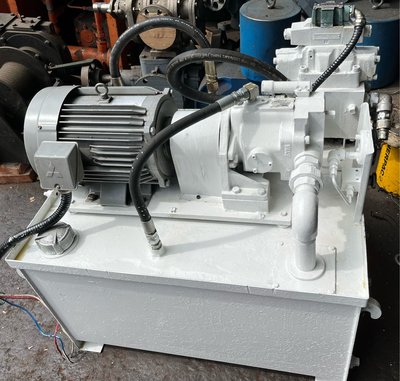 日本大金DAIKIN電動油壓幫浦/油壓機V38A1RX+5.5KW馬達 220V  油壓加壓機