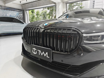 《※台灣之光※》全新BMW 寶馬 G11 G12 23 22 21 20 19年升級單線單槓亮黑鼻頭組水箱罩750i