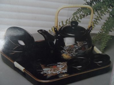 大熊舊書坊-仿古漆畫 黑色具質感 茶壺 茶具組 4茶杯-B4