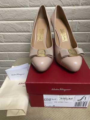 SF Salvatore Ferragamo 經典金牌 PIMPA粉膚色高跟鞋 71/2 7.5號 D楦 全新 微風櫃買