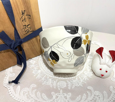 日本中古vintage◈【美濃燒和藍】金銀彩兔子抹茶碗 罕見