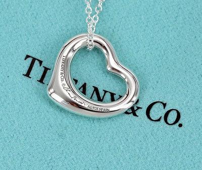 Tiffany&amp;Co. 蒂芙尼 Elsa Peretti Open Heart 真品全新。縷空心型純銀項鏈。免運