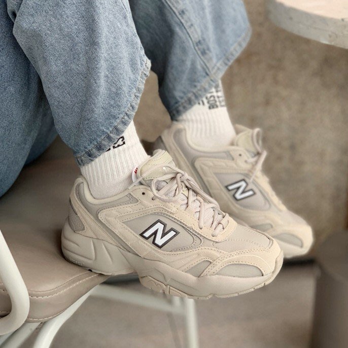 貳柒商店) New Balance 452 女款奶茶色皮革韓國老爹鞋NB452 休閒鞋厚底