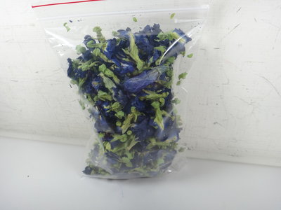 週二挖寶市場 ～ 自家種植 無毒 蝶豆花  20 g ( 藍色  )