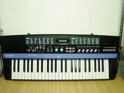 @【小劉二手家電】CASIO 電子琴,CT-840型,附背帶