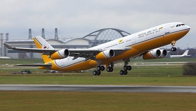 **飛行夢想家**JC Wings 1:200 汶萊航空 Royal Brunei A340-200 V8-BKH