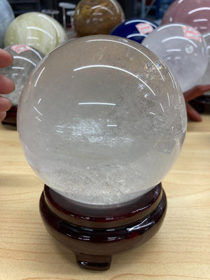 【二手】天然白水晶大球重1.38公斤直徑99毫米 水晶石 天然 擺件【染香閣】-325