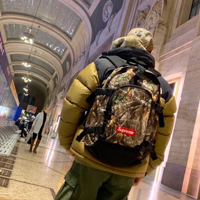 現貨熱銷-Supreme書包47TH背包旅行包學生包雙肩包通勤包電腦包樹枝迷彩包 滿千免運