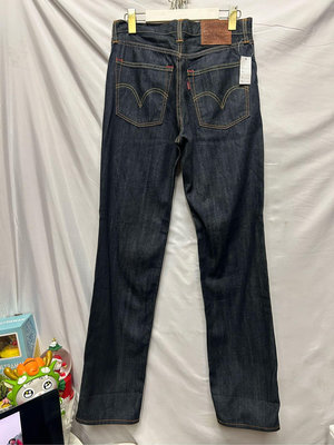 含運，二手外觀很新藍色#levis702皮標直筒牛仔褲#男裝31腰