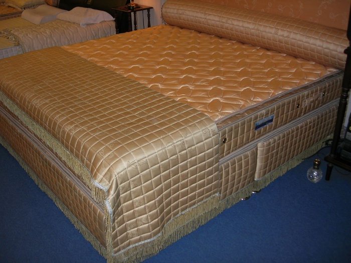 尊爵床墊~日式特殊鋼硬式加強特製拉力網獨立筒床墊+安全木心有框床底