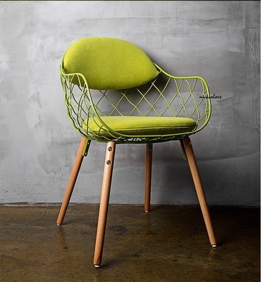 尼克卡樂斯 ~ 宜家北歐風設計款餐椅  電腦椅 書桌椅 咖啡廳椅子 陽台椅  黑/白/青綠 三色可選