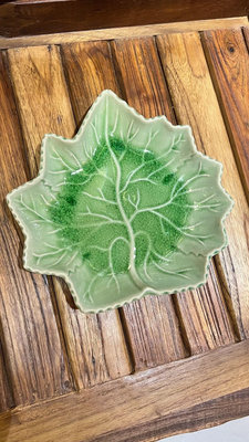 泰國進口楓葉形瓷盤東南亞餐具餐盤果盤零食盤