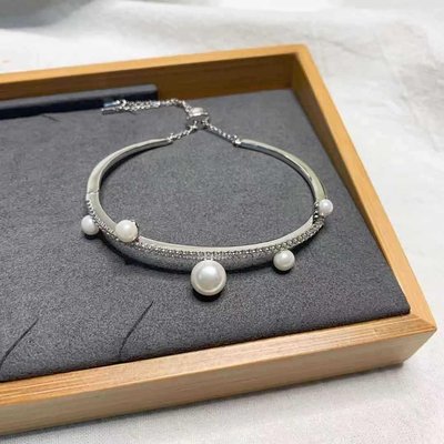 100原廠％代購 摩納哥apm monaco新品優雅不規則珍珠s925銀手鐲時尚可調節四個珍珠手環