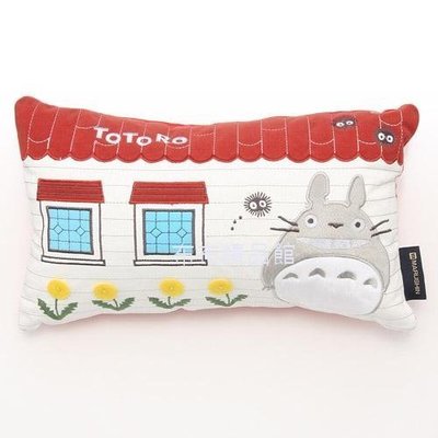 布布精品館，日本宮崎駿 Totoro 龍貓  吉卜力 抱枕 枕頭 座墊 坐墊 靠枕 午安枕 腰墊