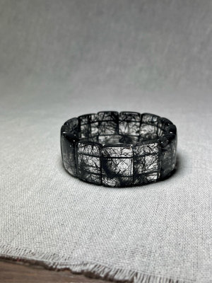 早期收藏老料領導者之石透亮晶體正黑粗絲黑髮晶寬版手排-25mm-編號D