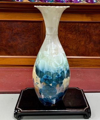 早期收藏 吳學賢著名的陶瓷藝術家（結晶釉）賞瓶。