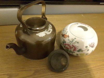古典瓷茶罐 個人收藏 品 ～～～ （ 方程式國際）