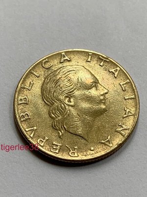 [老排的收藏]~~歐洲錢幣~義大利1979年200 LIRE硬幣.(7)