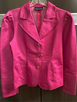 桃粉紅色公主泡泡袖西裝外套/袖子很美的一件外套/西裝外套/粉紅色外套/粉紅色西裝外套/外套
