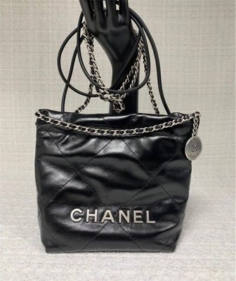 流當拍賣Chanel 22 mini 23S 垃圾袋 99新 AS3980 黑色 銀鏈 黑銀 牛皮 迷你 單肩包