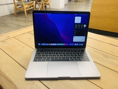 台中 高規格 2016年 MacBook Pro 13吋 i7 (3.3) 16G 512GB 英文鍵盤 灰色 蘋果電腦