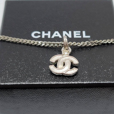 Chanel vintage香奈兒復古中性款銀色cc標誌項鍊