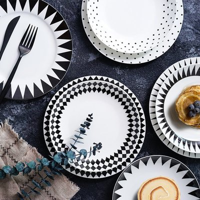 北歐簡約西餐盤子創意陶瓷平盤黑色菱形骨瓷餐盤牛排盤子點心盤