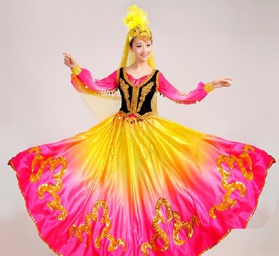 高雄艾蜜莉戲劇服裝表演服*新疆公主民族表演服/購買價$1000元/出租價$400元