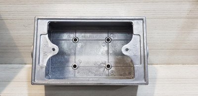 DIY水電材料 一聯鋁明盒双孔/鋁製BOX/開關插座用/接線盒可搭配白鐵蓋板 工業風 復古風 LOFT