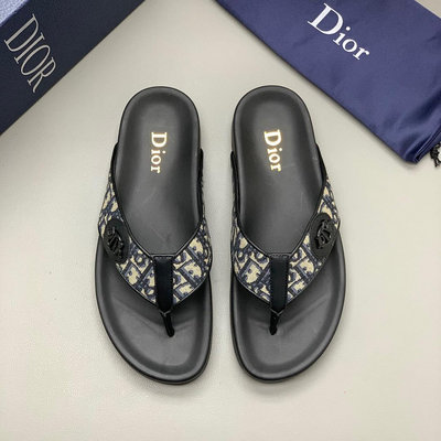 DIO*🆕男士涼鞋 採用經典的黑色和米色Oblique印花針織與黑色鞋底形成鮮明對比