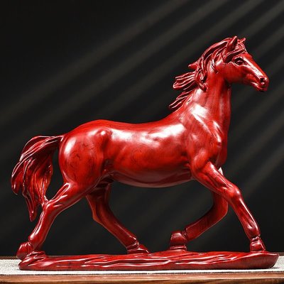 現貨：花梨木馬飾品紅色木馬擺件家居實木質雕刻一馬當先