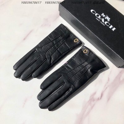 美國代購COACH 寇馳 豐富層次感 隱形墊片 黑色時尚保暖羊毛手套
