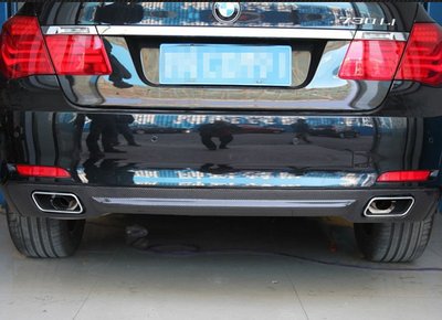 泰山美研社 20100321 BMW 7 Series F01 730 740 OEM 碳纖維後下巴 依當月進口報價為準