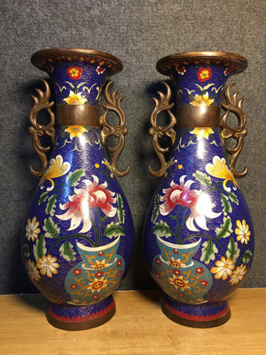 景泰藍銅胎掐絲琺瑯花瓶，高40厘米，直徑17厘米，重15斤，3360