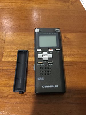 OLYMPUS 奧林巴斯 數位錄音筆 4GB (WS-560M)